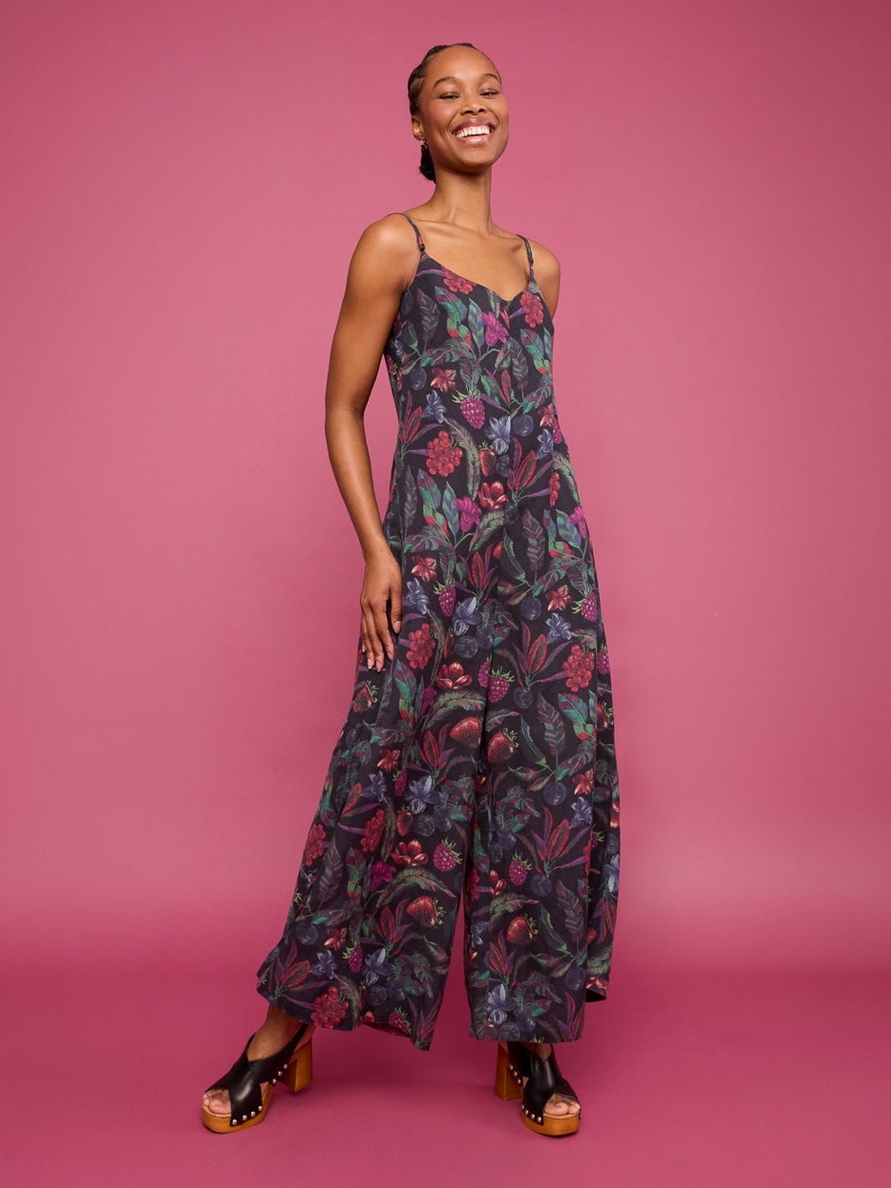 Mixed by Nasrin |  Linen Jumpsuit in Juniper